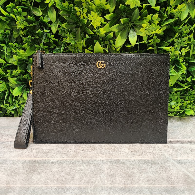 Gucci Marmont Clutch-0