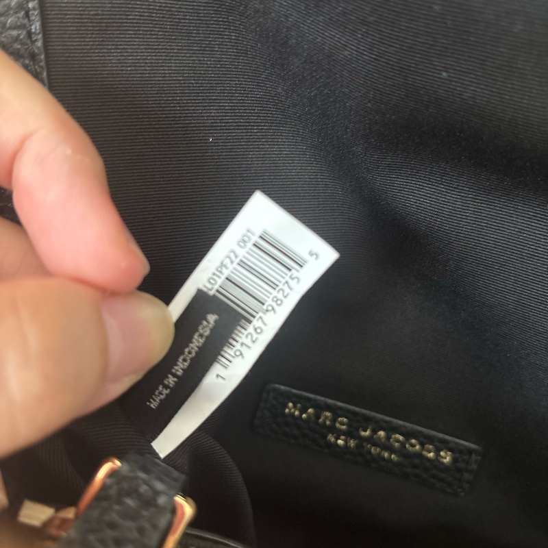 Marc Jacobs boho專櫃款 黑色荔枝皮 鎖頭郵差包 九成新-17