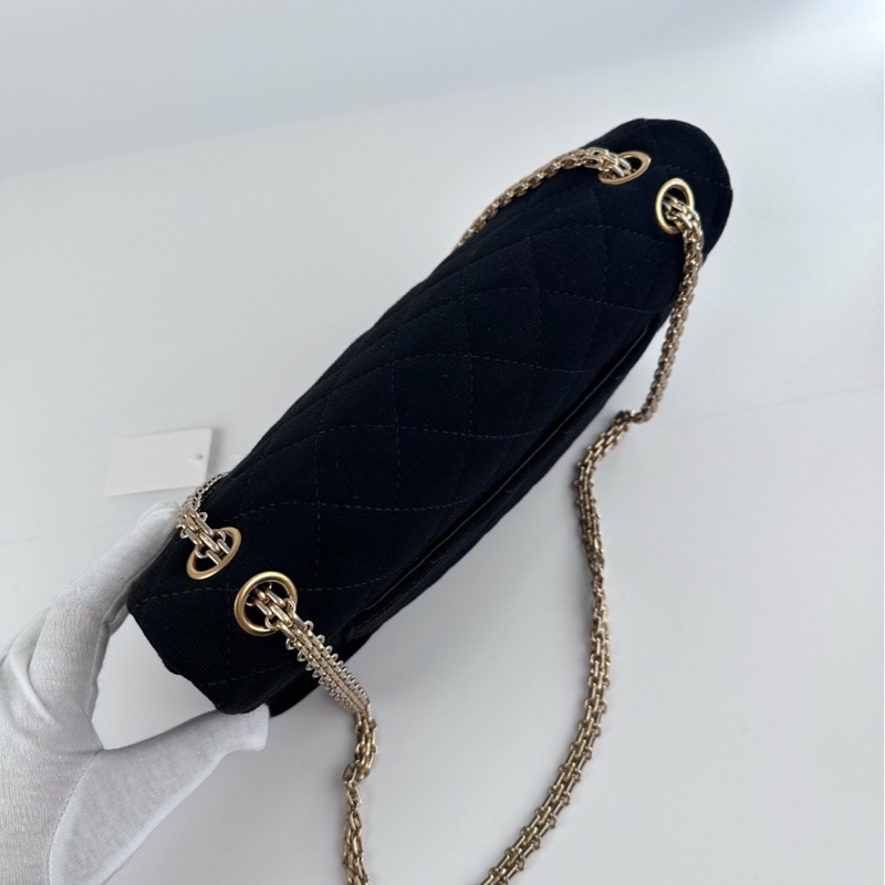 Chanel Matelassé Chain Shoulder Bag Jersey Black 有貼紙-2