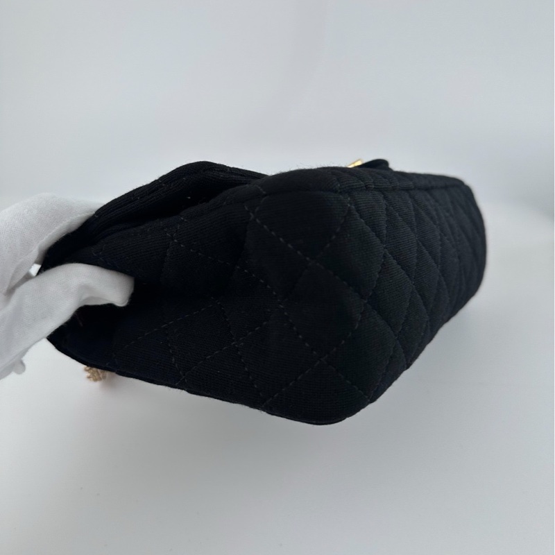 Chanel Matelassé Chain Shoulder Bag Jersey Black 有貼紙-6