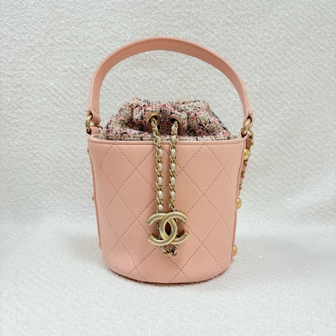 Chanel Bucket - Pink