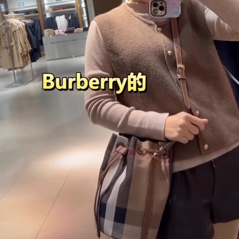 BURBERRY 巴寶莉 經典格紋棉麻拼接牛皮 肩背包 斜背包 水桶包-2