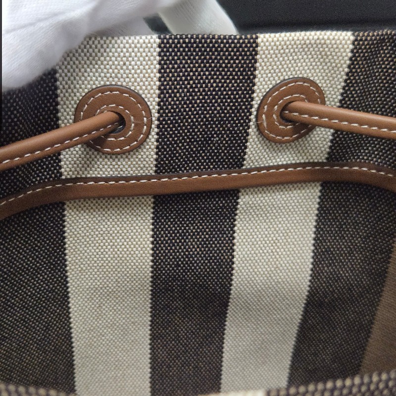 BURBERRY 巴寶莉 經典格紋棉麻拼接牛皮 肩背包 斜背包 水桶包-25