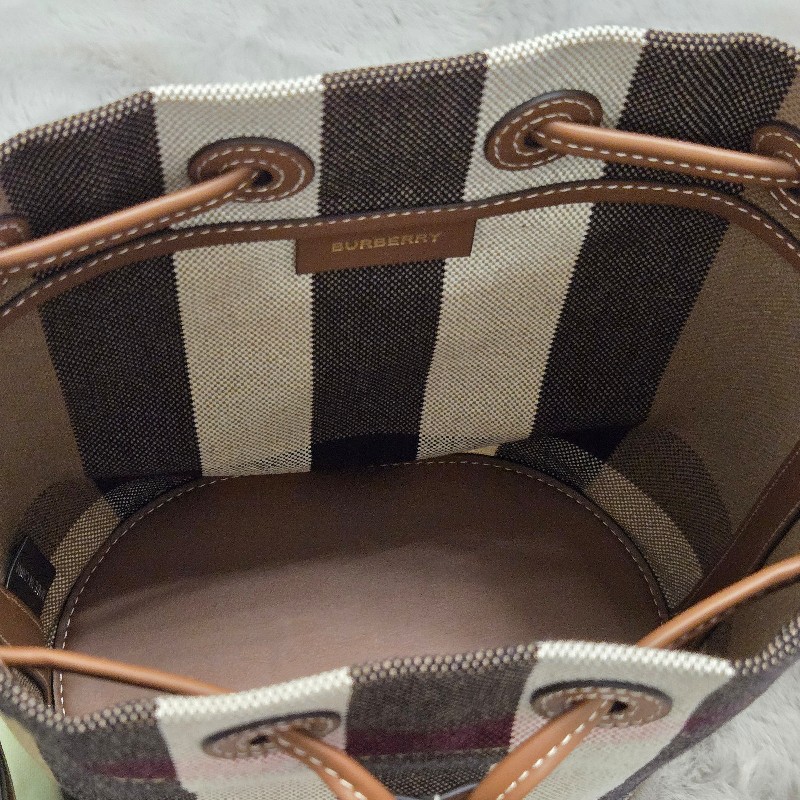 BURBERRY 巴寶莉 經典格紋棉麻拼接牛皮 肩背包 斜背包 水桶包-28