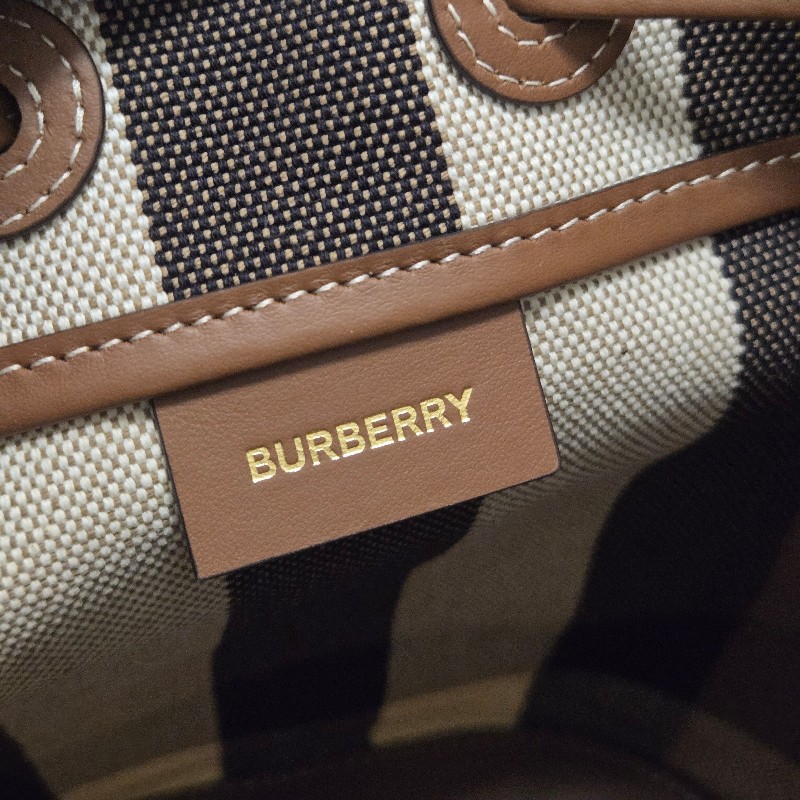 BURBERRY 巴寶莉 經典格紋棉麻拼接牛皮 肩背包 斜背包 水桶包-38