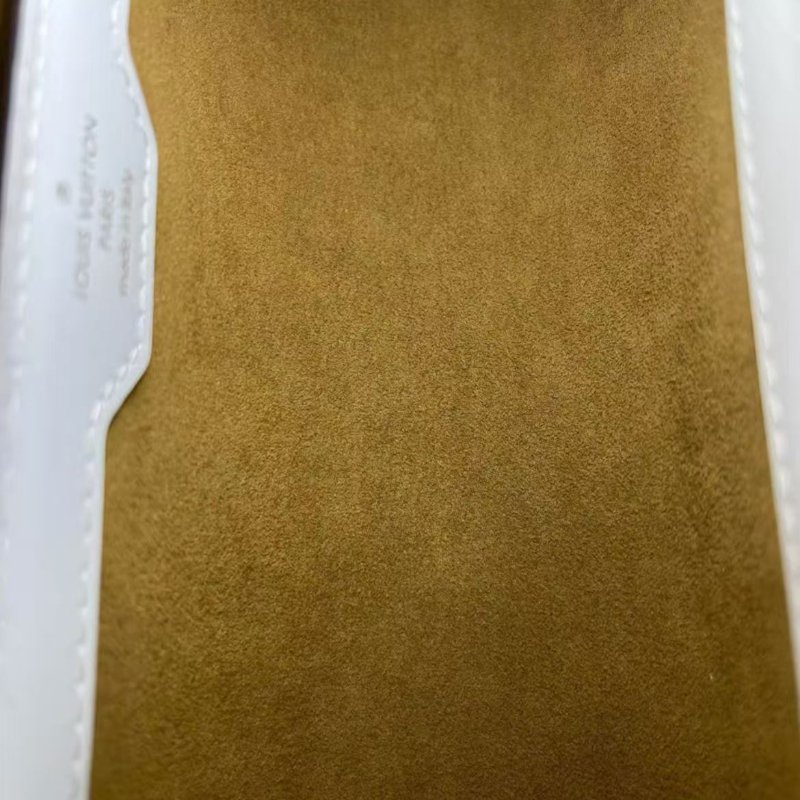 LV 網球系列 Papillon Trunk 巴比龍 限量款芯片款 19*9*9 99新配件塵袋-7