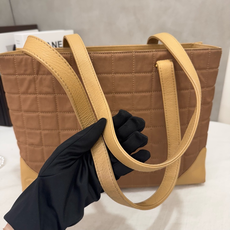 Chanel 冰格拼皮托特包-24