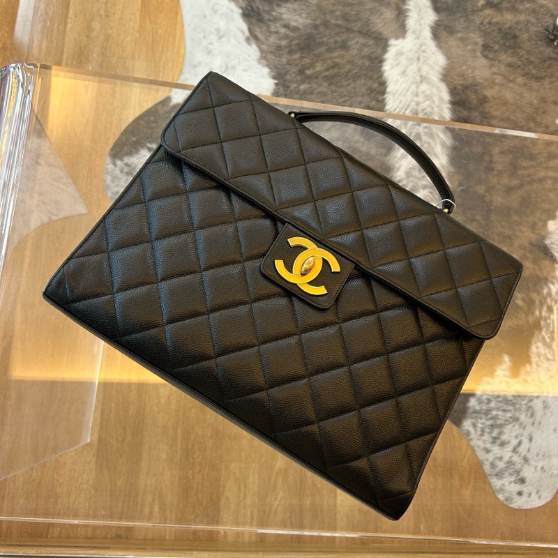 Chanel香奈兒黑金魚子醬菱格紋貝嫂公文包-1