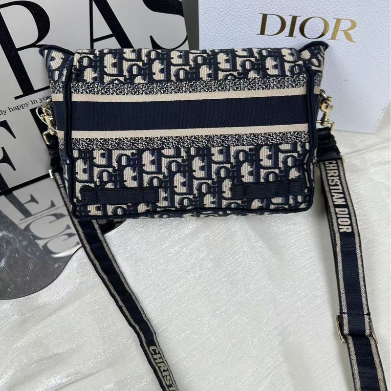 迪奧Dior camp 小號老花郵差包-1
