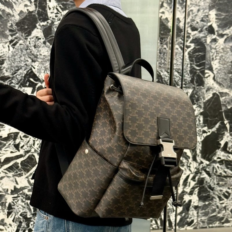 🎁夏季折扣🎁Celine 120812 標誌老花牛皮革飾邊後背包 黑色-5