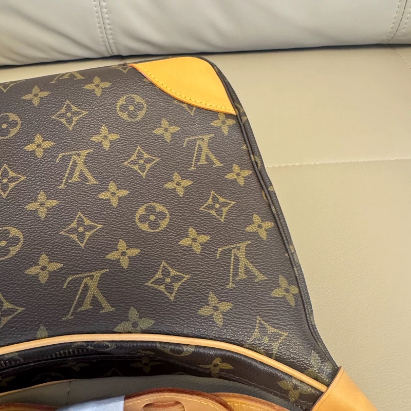 99新全網最低 #櫃上在售8萬 Lv牛角包小號 肩帶🉑調 大容量耐操耐用-6