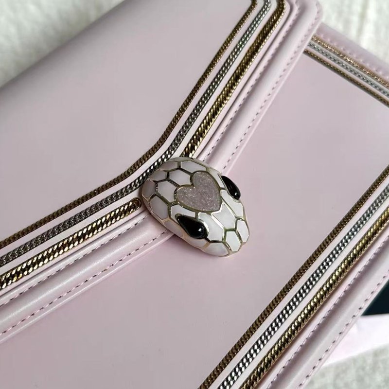 BVLGARI 情人節限定粉色金扣鍊條蛇頭包99新 配件塵袋-1