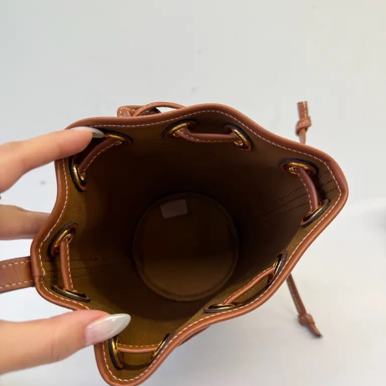 Celine 老花迷你斜背包水桶包-7