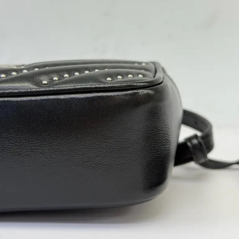 Ysl 黑色V紋腰包-11