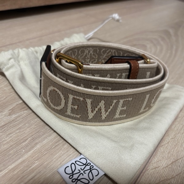 LOEWE 背帶-7