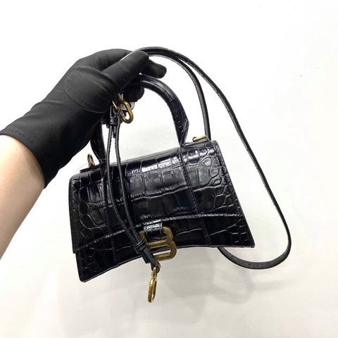 Balenciaga hourglass 沙漏 XS 黑金牛皮壓鰐魚紋金扣包