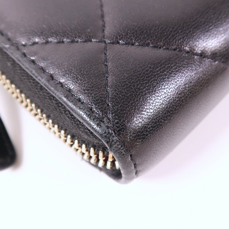 CHANEL 羊皮皮革Coin Case金扣零錢包-10