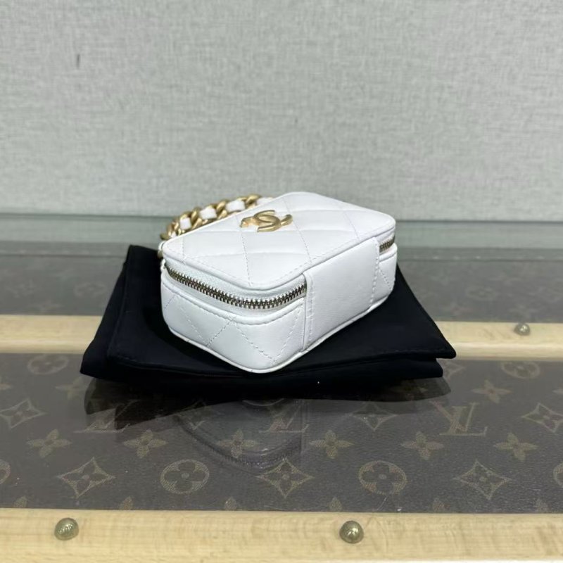 CHANEL 白金肩背斜背包11*7*4.5  99新 配件塵袋盒子保卡-2