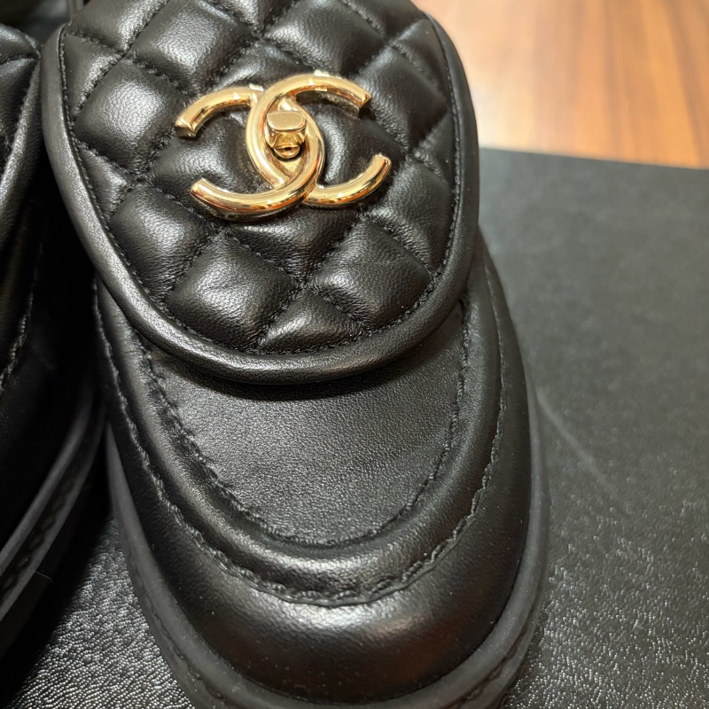 香奈兒CHANEL書包扣樂福鞋-3