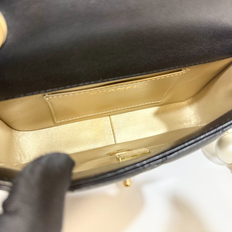 CHANEL 24S 黑金羊皮雙湯圓珍珠方胖子AS4868-10