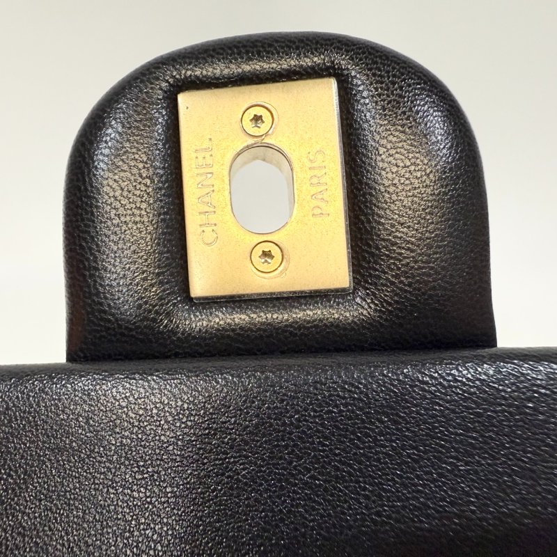 CHANEL 24S 黑金羊皮雙湯圓珍珠方胖子AS4868-16