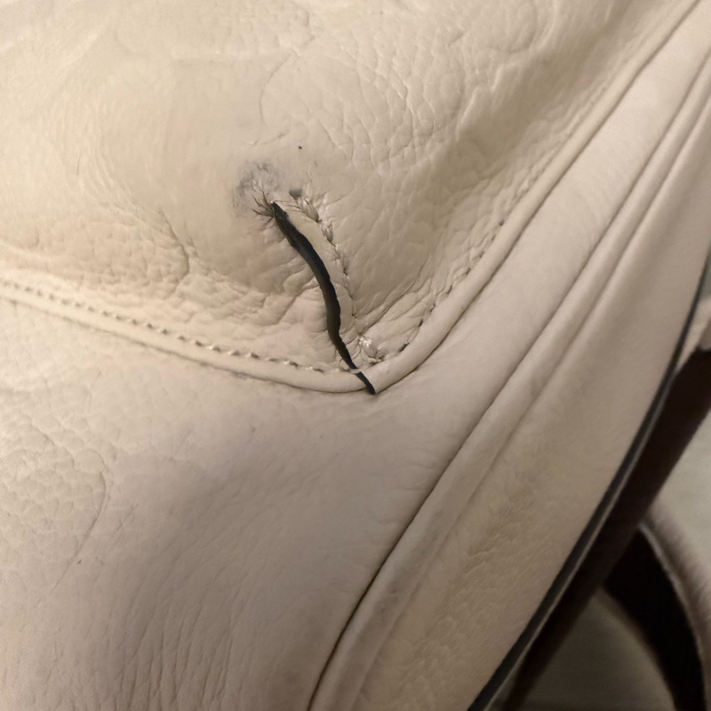 Coach 皮質 經典壓紋後背包-2