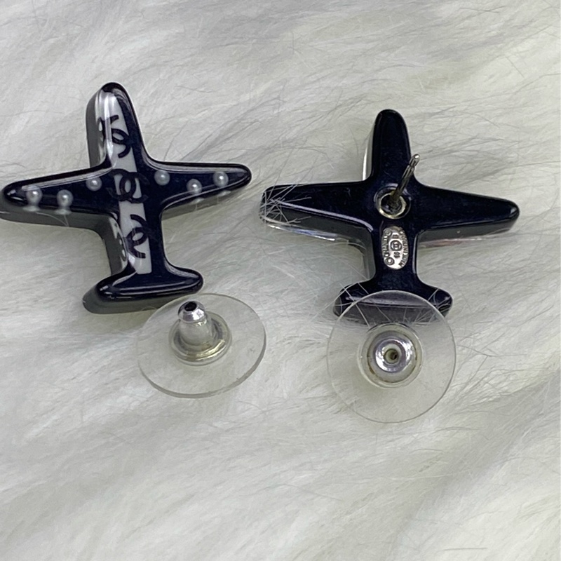 Chanel Airlines 16S Airplane Earrings-13