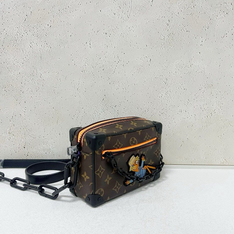 Louis Vuitton mini soft trunk-4