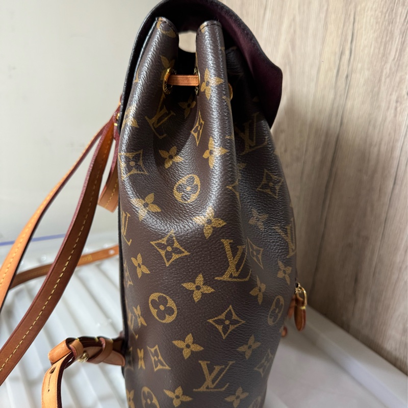 Louis Vuitton 後背包M43431-3