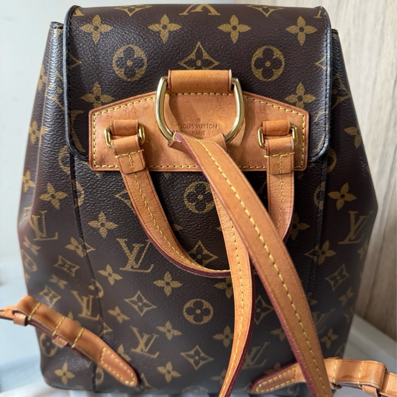 Louis Vuitton 後背包M43431-15