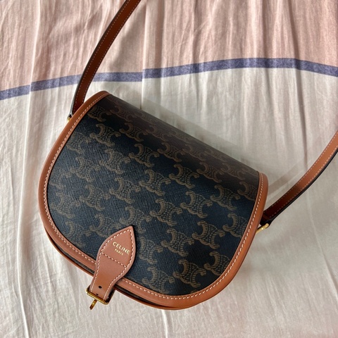 Celine 馬鞍包