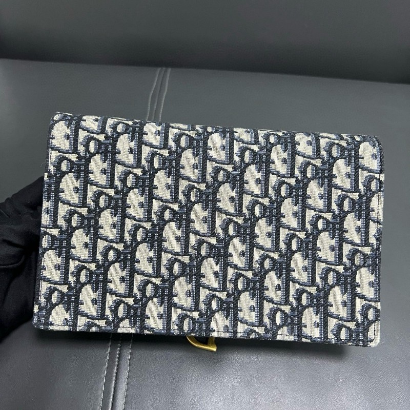 Dior woc-8
