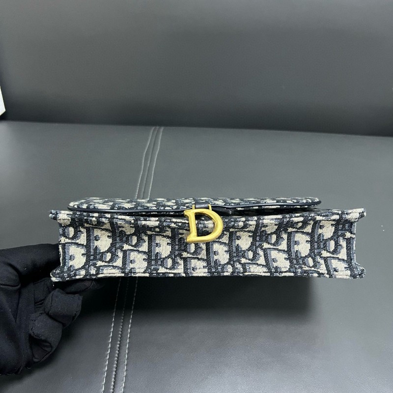 Dior woc-11
