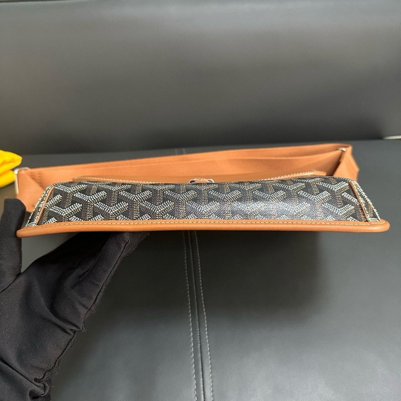 Goyard Coursier-9