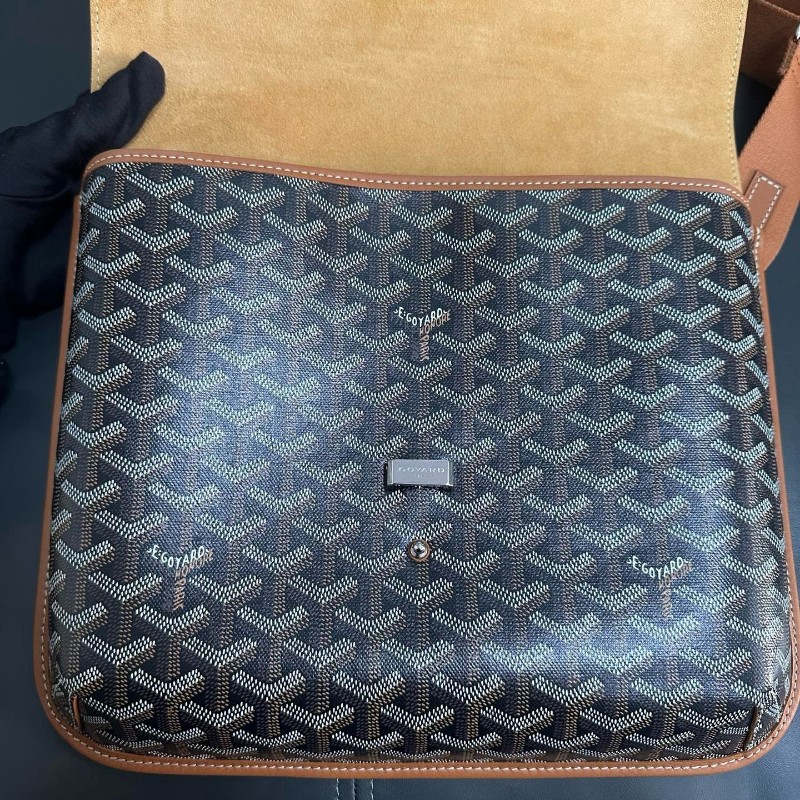Goyard Coursier-15