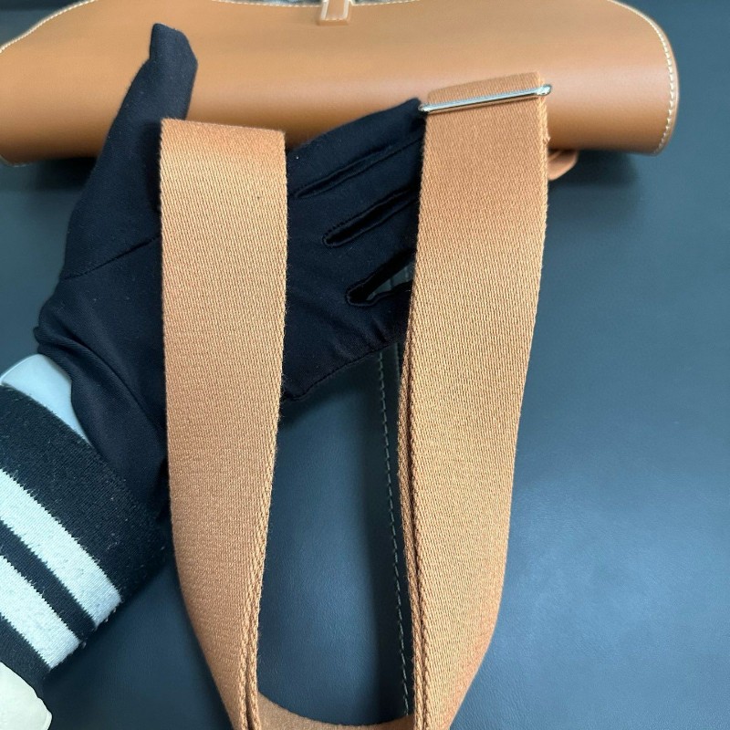 Goyard Coursier-21