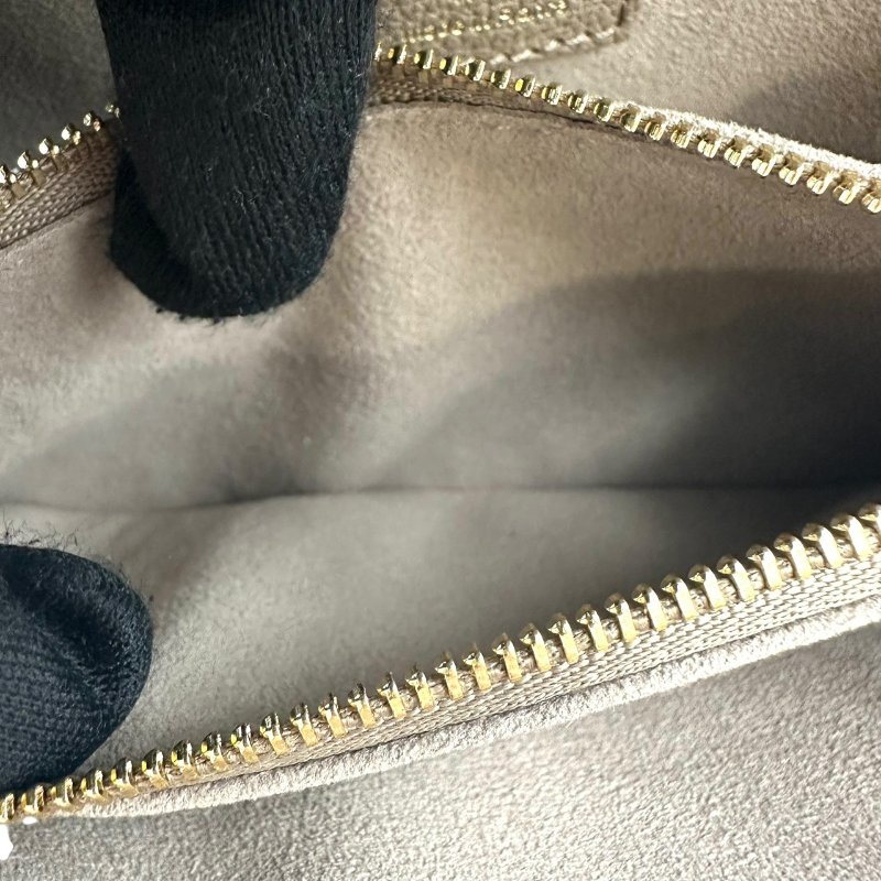 【美收精品】LV 灰色Pochette B-177【隔月月中將轉賣至日本 上架期限30天】-12