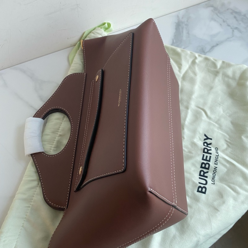 Burberry 餃子包 棕色-2