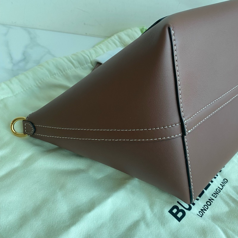 Burberry 餃子包 棕色-5