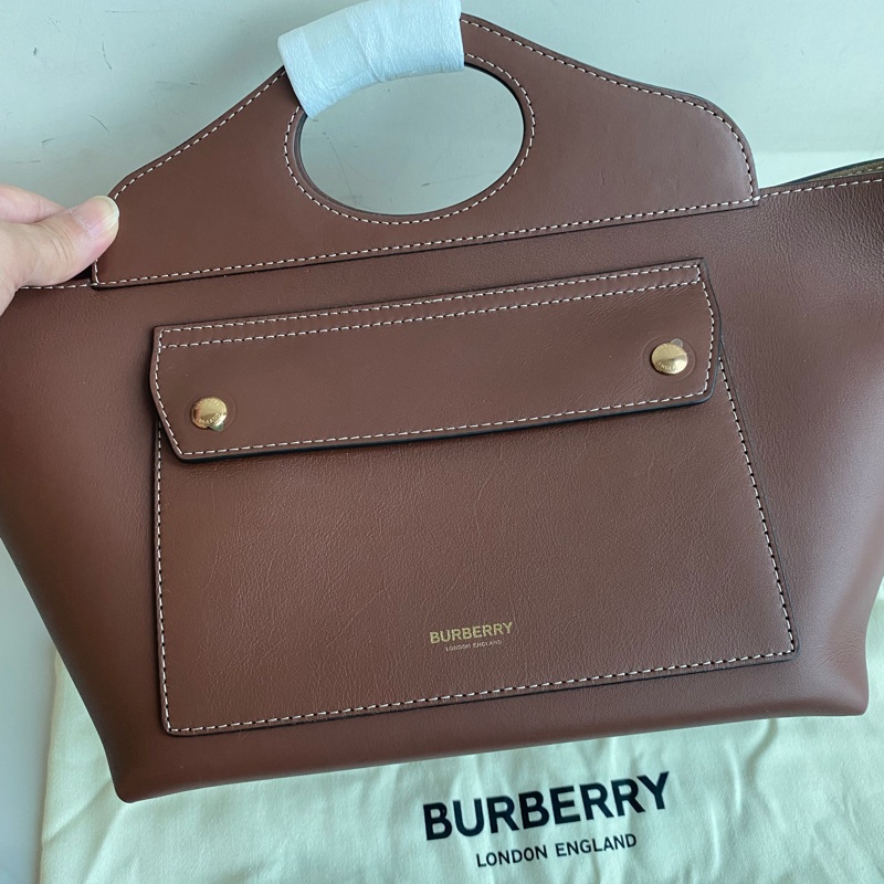 Burberry 餃子包 棕色-13