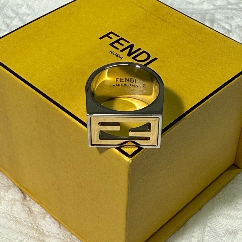 Fendi 百搭金銀戒指💍-1