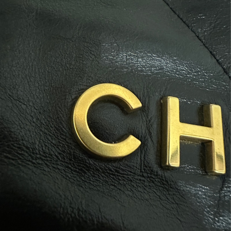 9.9新Chanel 22 bag 小號 亮面小牛皮/黑金/晶片款 香奈兒-20