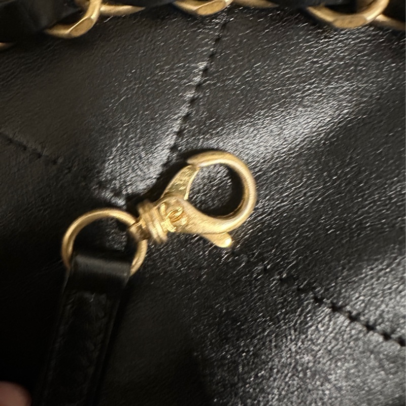 9.9新Chanel 22 bag 小號 亮面小牛皮/黑金/晶片款 香奈兒-22