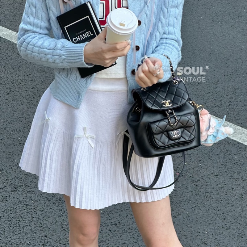 Chanel 24p duma黑金牛皮小號 #99近新閒置 #全配🈶購證-10