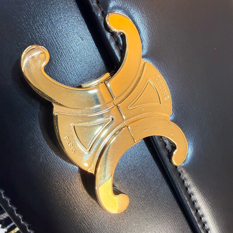 CELINE黑金TEEN TRIOMPHE肩側背188423BF4.38NO-24