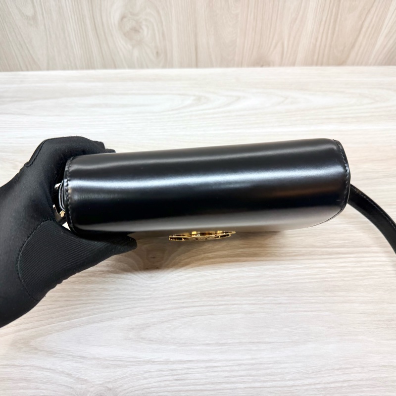 CELINE黑金TEEN TRIOMPHE肩側背188423BF4.38NO-7