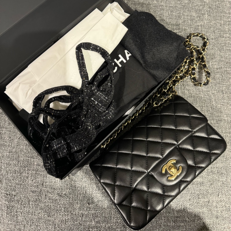 Chanel Mini CF 香奈兒迷你經典翻蓋包-1