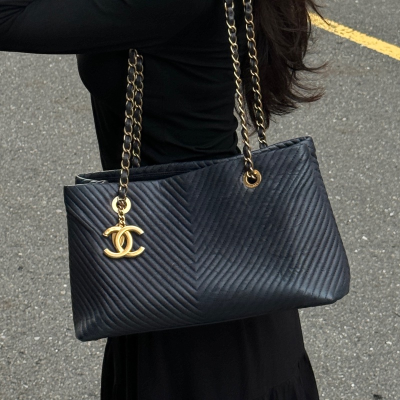(極新💝) Chanel 全牛皮 金釦 肩背+托特包 專櫃26萬-6