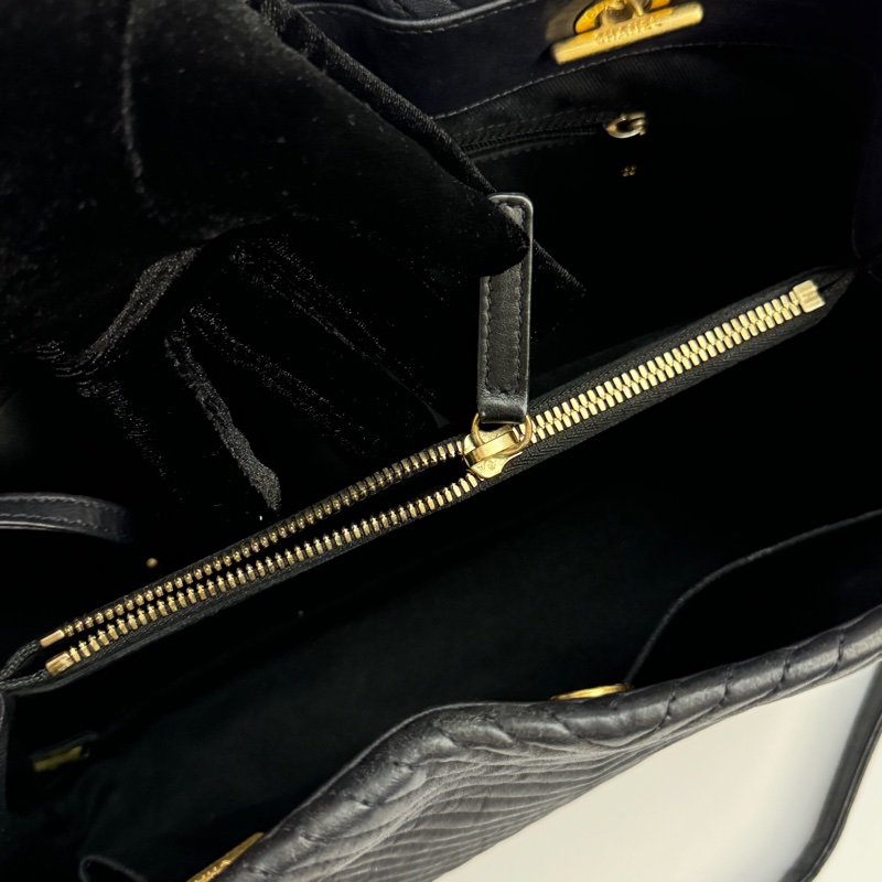 (極新💝) Chanel 全牛皮 金釦 肩背+托特包 專櫃26萬-33