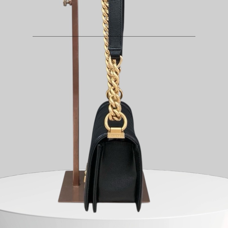 Chanel Caviar Leboy 小號金扣-2